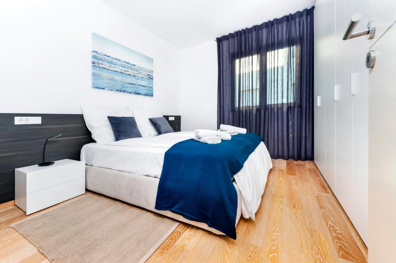 Apartma Sunny Day - With Parking Rovinj