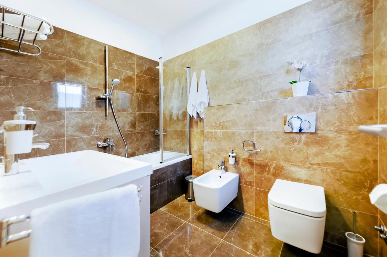 Sunny Day - With Parking Apartment Rovinj